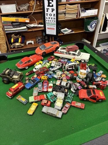 Dinky, Corgi, Matchbox & Lesney - Toy Car job Lot Spares Spares Lot Look Job Lot