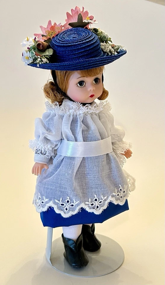 "Muñeca de colección rara de 8"" Madame Alexander tenores en la terraza con caja" Foto 3 de 4