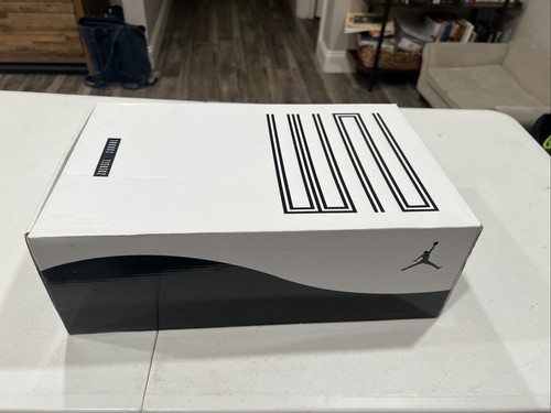 Size 10.5 - Jordan 11 Retro Concord 2011 (378037-107). DEAD STOCK!!🔥 - Picture 20 of 20