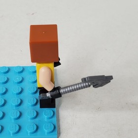 LEGO Minecraft Blacksmith Minifigure Min072 21137 With Pickaxe Fig Mountain Cave