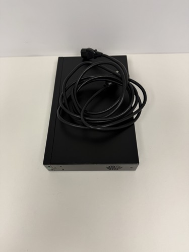 Luxul 10-portowy/8 POE+ Gigabitowy przełącznik zarządzalny XMS-1010P — przetestowany/działający - Zdjęcie 7 z 16