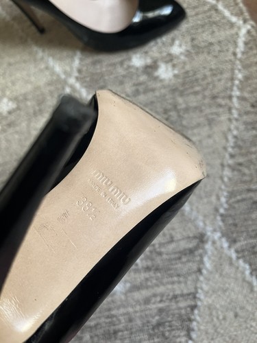 Miu Miu Black Patent Leather Pumps 38.5 - Picture 10 of 11
