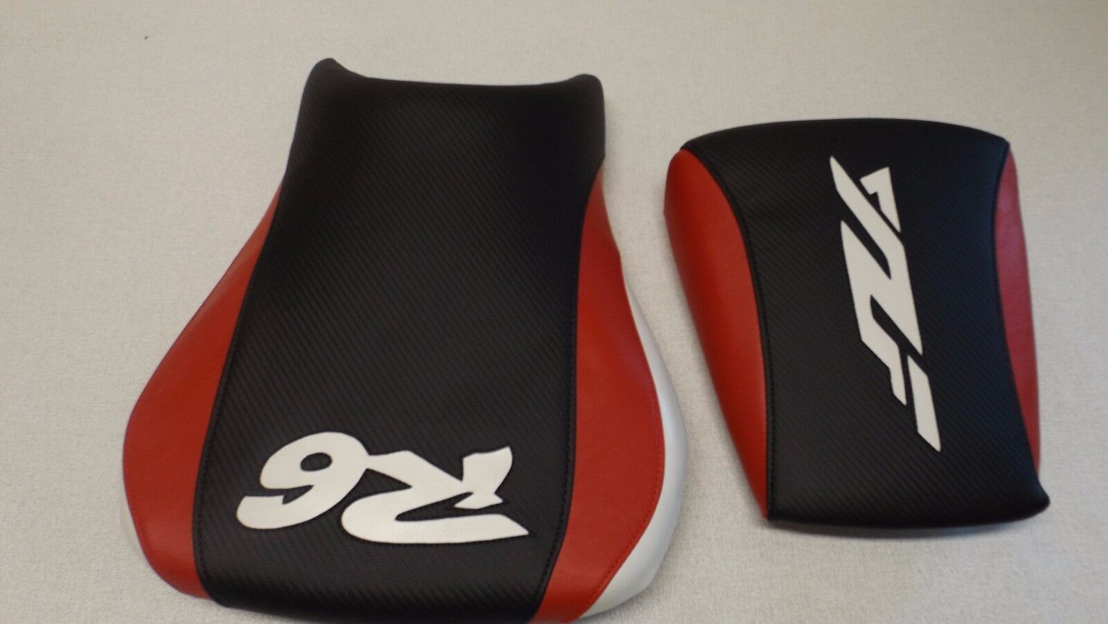 YAMAHA 1999 00 01 02 YZF R6 BLACK CF/RED/WHITE CUSTOM FRONT & REAR SEAT  COVERS