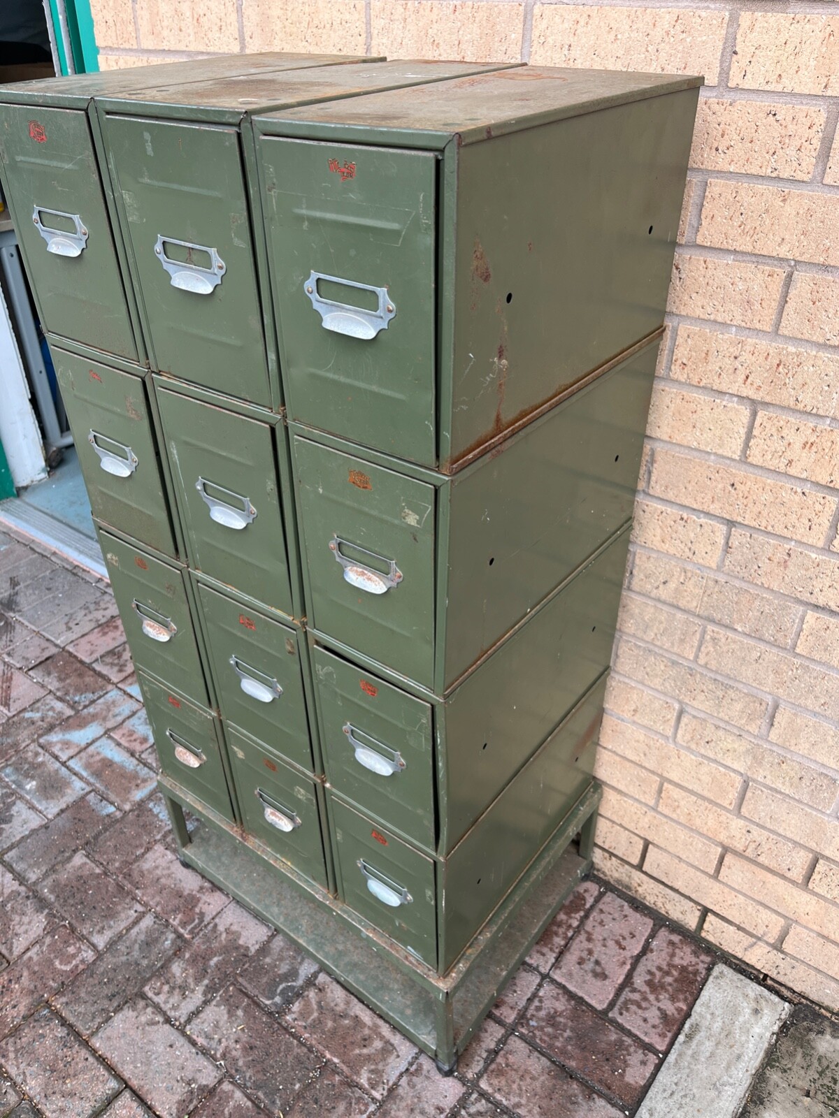 12 Section Veteran Series Large Metal Green Filing Vintage