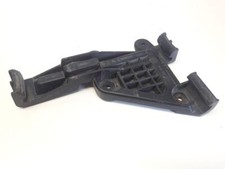 Audi 80 90 S2 B4 1993 Bracket Front Bumper Bumper UST13462