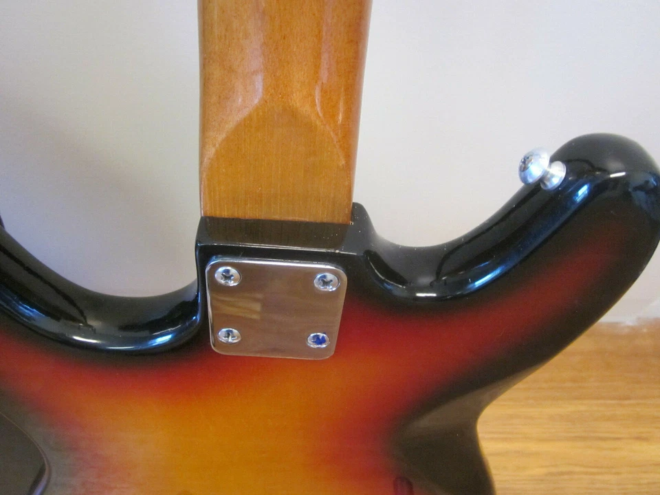 Vintage Teisco Heit Deluxe Electric guitar w/Original Case Japan - Image 4 of 4