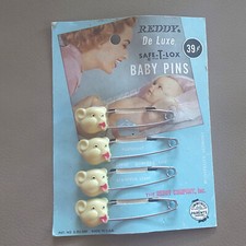 Vintage Reddy Deluxe Safe-T-Lox Diaper Pins Yellow Bear Design