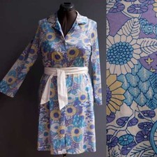 VTG 70s Crillium Hippie Mod Floral Silky Nylon Button Front House Coat Dress S M