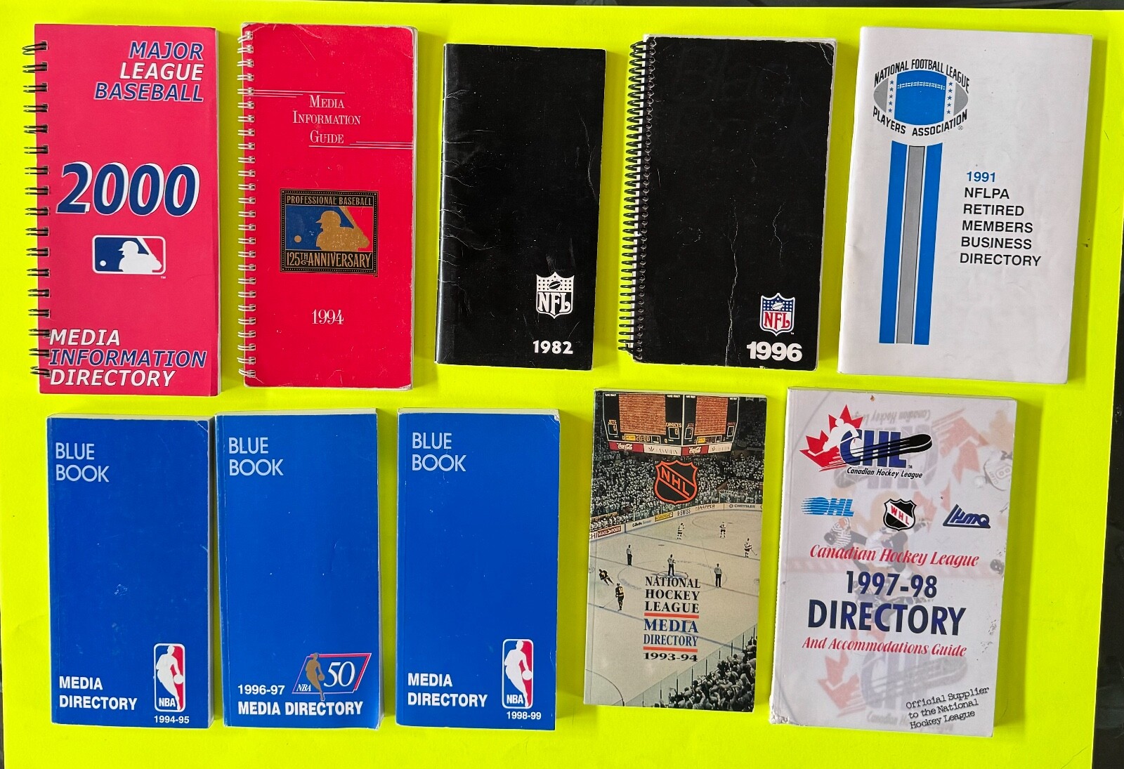 Lot of 10 Pro Sports Media Guides VG eBay