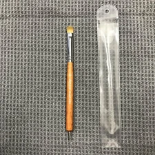 #14 Apple French Nail Brush