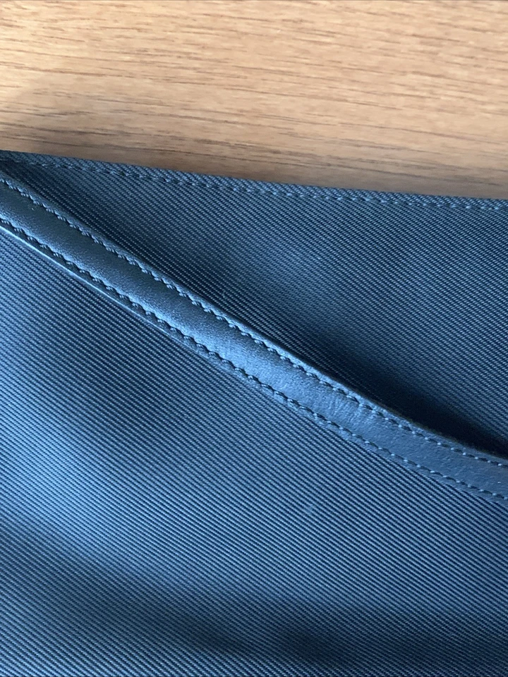 Bolso de hombro o muñeca COACH Y2K Demi Mercer negro de diseño de lujo de nailon 7407 Foto 4 de 4