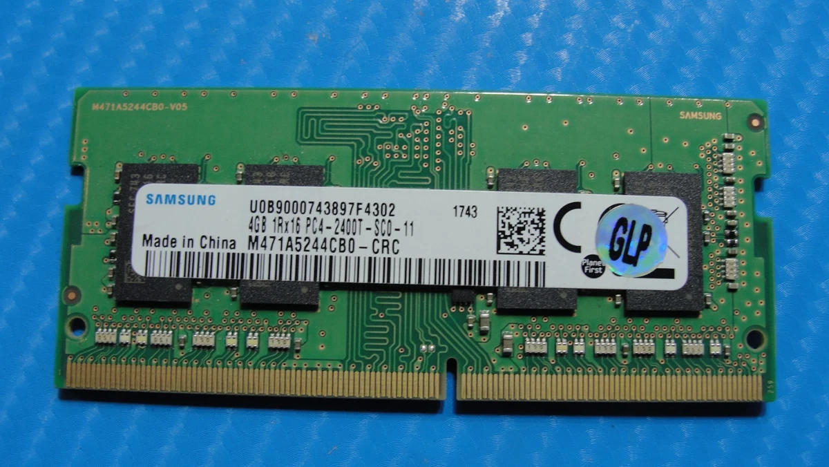 Samsung PC4-19200 (DDR4-2400) Bus Speed Computer RAM 4 GB Capacity