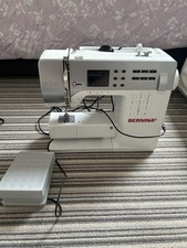 Bernina B330 Sewing Machine With Foot Pedal