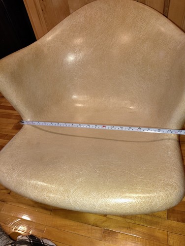 Sedia vintage epoca Eames pergamena fibra di vetro seduta scocca non marcata Herman Miller - Foto 11 di 13