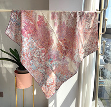 14 Momme Twill Silk Mulberry Scarf Bandana Pink shrubs Print Squre 88X88cm wrap