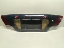96 - 99 Pontiac Sunfire Rear Center 2 Door Lid Mounted Tail Light Oem 16520138