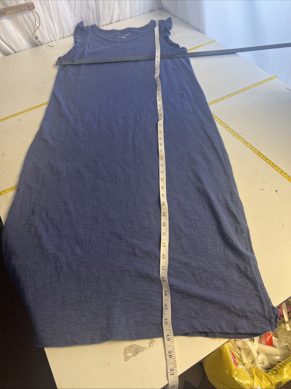 Universal Thread Comfortable Blue Flutter Sleeve … - image 13