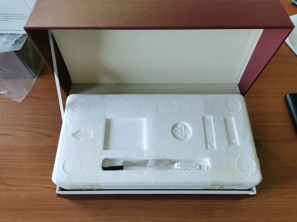 Talbot-Lago 150 SS Figoni & Falaschi, Memory Edition, CMC 1:18 M-179 - Immagine 2 di 4