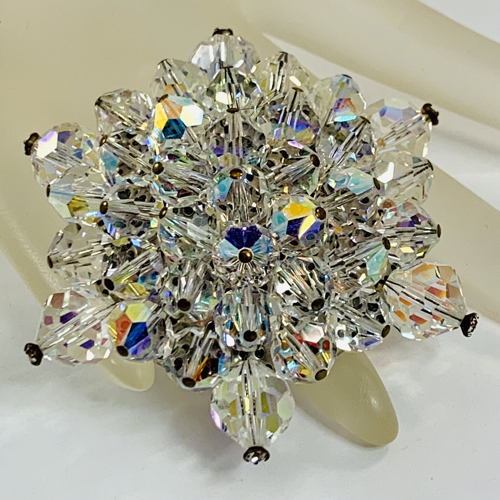 Vintage Aurora Borealis Crystal Cluster Beaded Five Pointed Star Brooch Pin