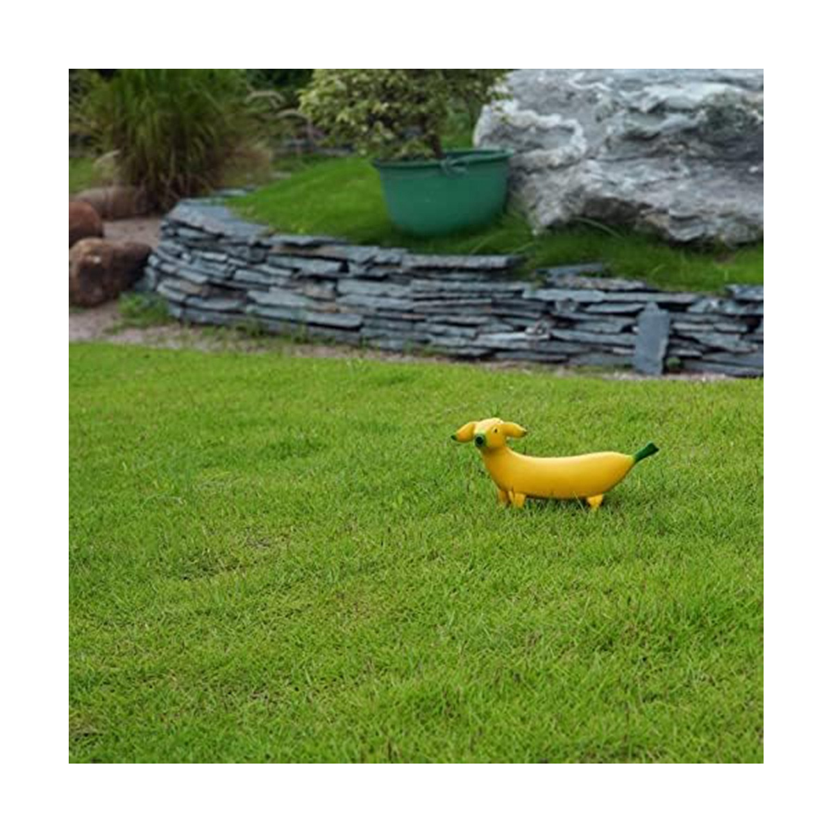 Cute Banana Dog Garden Statues Figurines Ornaments Resin Gnomes Funny