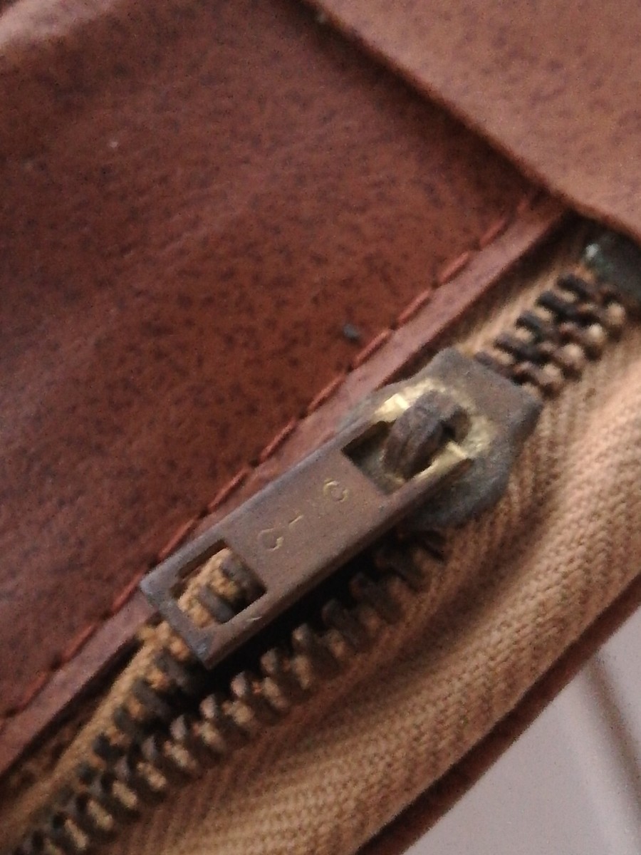 Trousse de toilette vintage d'occasion - - page 8