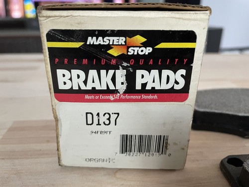 New Old Stock Master Stop Premium Organic Break Pads D137 - Picture 3 of 6