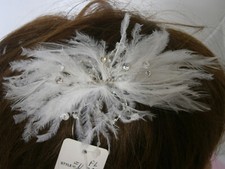 Wedding Hair Accessory Hairpiece Feather Fascinator Crystals Beads Comb Chic NWT