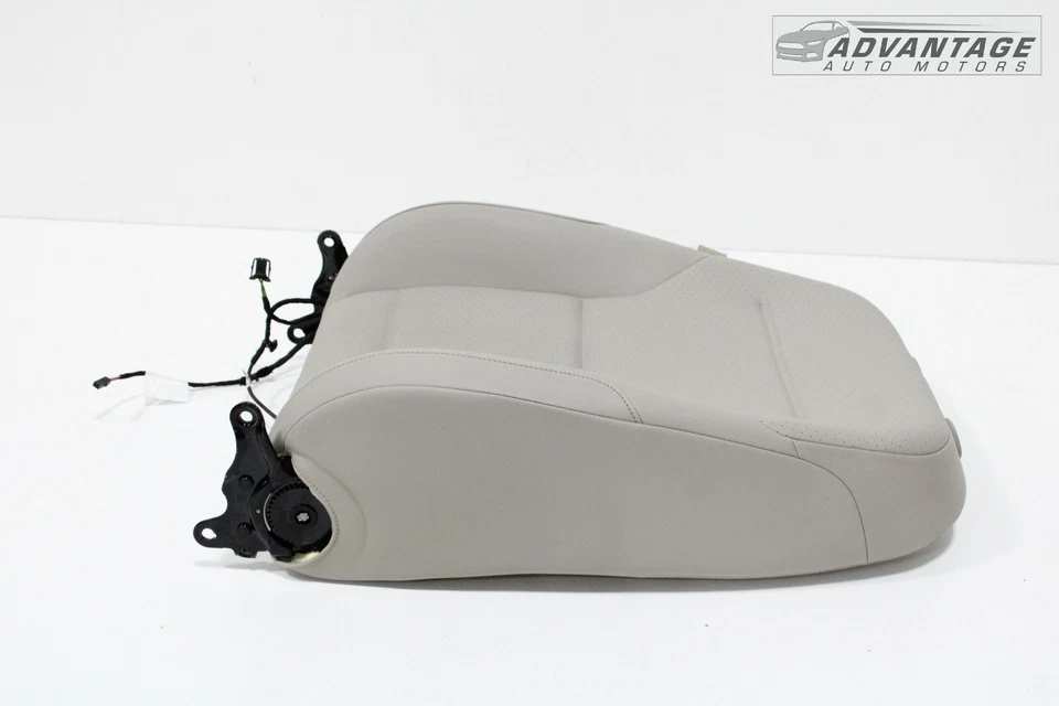 Volkswagen Golf Alltrack 2017-2019 pasajero delantero derecho asiento superior respaldo OEM Foto 3 de 4