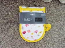OVEN GLOVE   DOUBLE WHITE  PINK  AND YELLOW  FLORAL   NEW   N WT