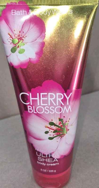 Bath & Body Works Cherry Blossom Body Cream 8 oz, 24 Hour Moisture, Signature