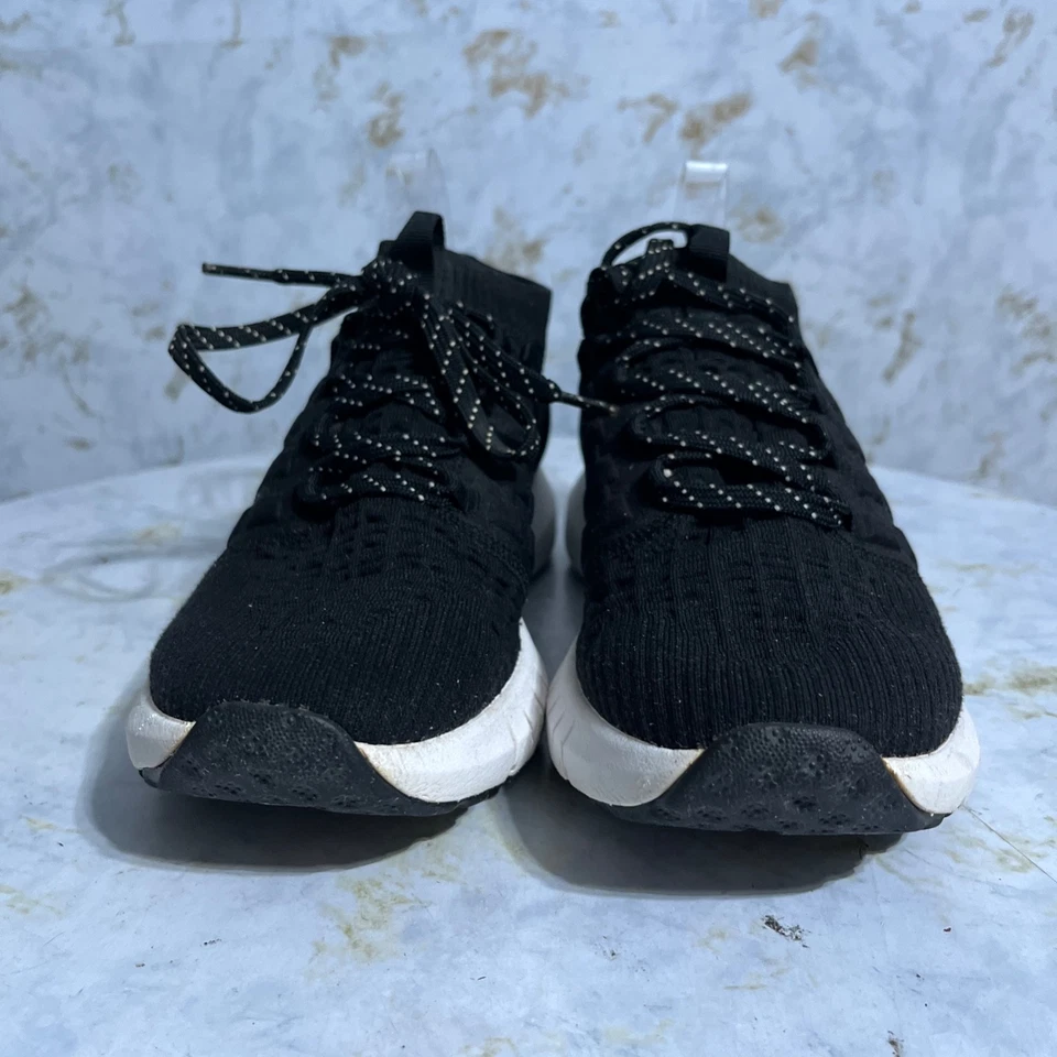 Under Armour HOVR Phantom Mujer Talla 10.5 Zapatos para Correr Negros Tenis Atléticos Foto 2 de 4