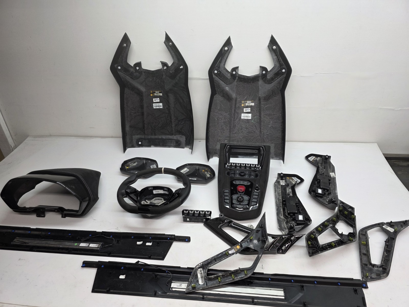 LAMBORGHINI AVENTADOR LP700 LP740 S ULTIMAE CARBON FIBER INTERIOR TRIM SET OEM 