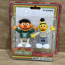 Just Play Sesame Street Friends 2 Pack Bert & Ernie 3" Posable Figures!