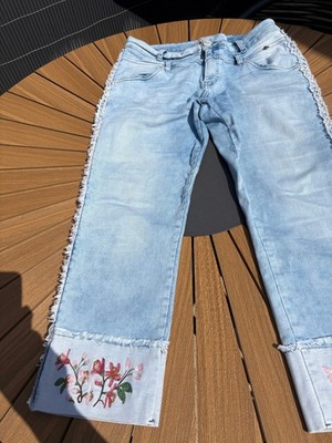 Tredy 7/8 Jeans Gr. 40 - sehr guter gebrauchter Zustand mit Perlen/Blumenmuster
