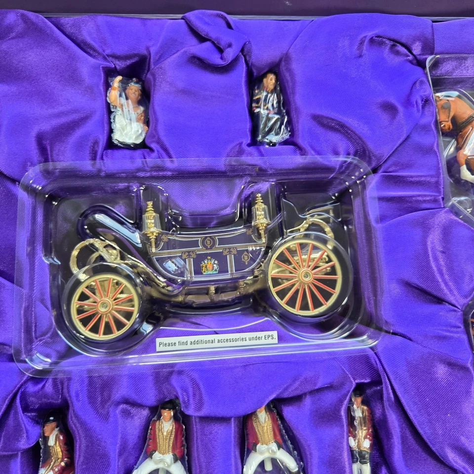 Corgi CC09901 Queen Elizabeth II Golden Jubilee State Landau Coach - Ltd edition - Image 4 of 4