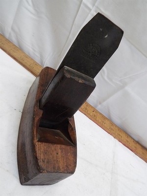 Antique Woodworking Tool Veneer Scraper Plane Buck Bros Toothed Iron Carpenter