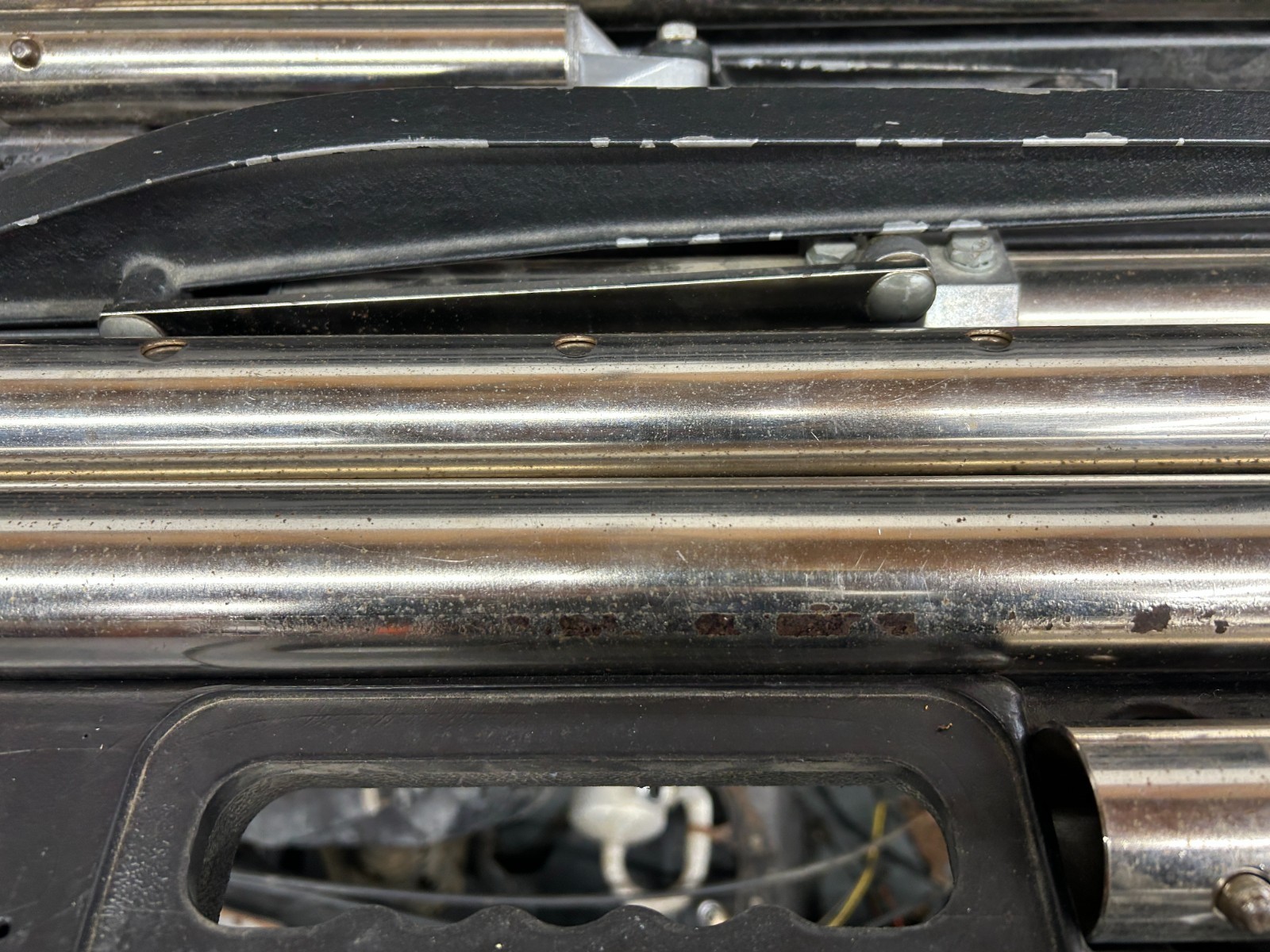 Crain 499 Double Case w/ 500 Junior Carpet Stretcher & 501 Auto Lok Tube