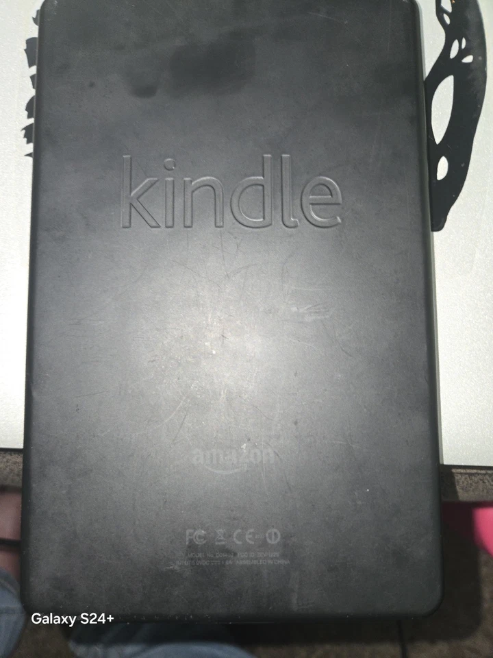 Amazon Kindle 1st gen d01400 Tablet eBook Reader - Black - Image 2 of 4