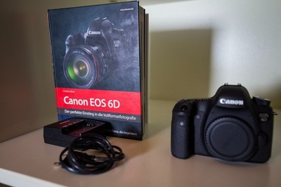 Canon EOS 6D 20,2MP SLR-Digitalkamera - nur 8000 Auslösungen