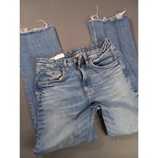 Zara Women Light Wash High Rise Straight Leg Raw Hem Jeans Size 6 MEX 28