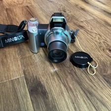 Konica Minolta Dimage Z5 Retro Digital Camera Zoom Fully Working