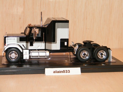 GMC Général 1980 Noir/Argent IXO Scale 1:43 Réf TR117 - Photo 3/5