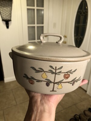 GOSS CHATHAM POTTERY Tree of Life Stoneware Mid Century Dutch Oven Casserole