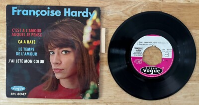 45 FRENCH EP FRANCOISE HARDY C'EST A L'AMOUR AUQUEL JE PENSE