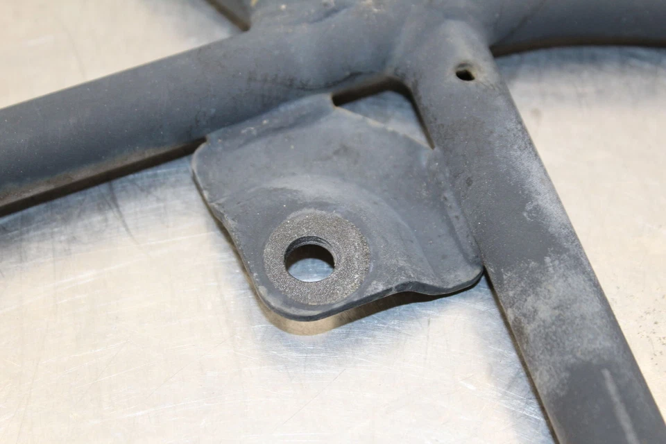 2006 Polaris Sawtooth 200 ЗАДНИЕ СТОЙКИ БАГАЖНИКА B255 - Изображение 4 из 4