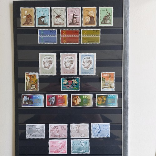 Portugal 1970 año completo (Michel 1092/1120) montado sin montar o nunca montado - Imagen 2 de 3