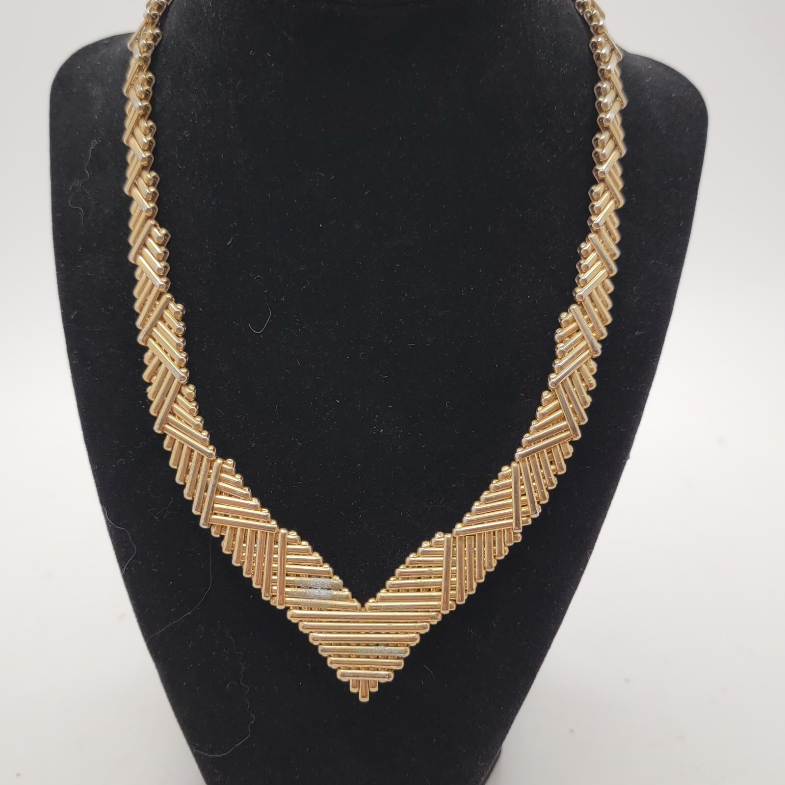 Estate V Shaped Gold Toned Herringbone Necklace eBay