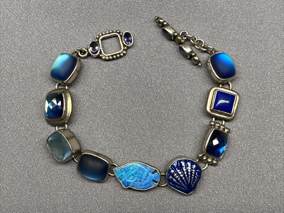 Handgefertigtes Armband Sterlingsilber signiert geschnitzt Fisch natürlicher Opal Handarbeit