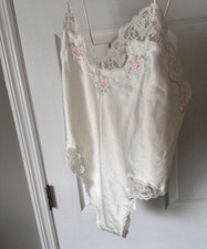 VTG Sara Beth Sleepwear Teddy lingerie Ivory Bodysuit Flower Embroidery Size L