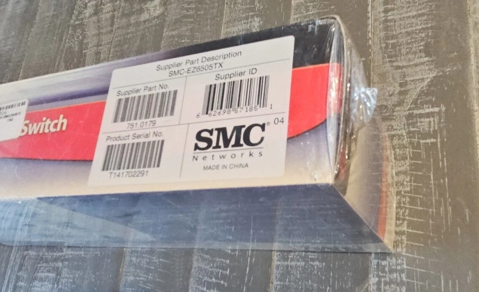 SMC Networks 5-Port 10/100Mbps Dual Speed Switch (SMC-EZ6505TX) MDIX-MDI, NEW - Image 3 of 4